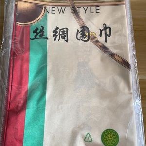 Brand New Ladies scarfs